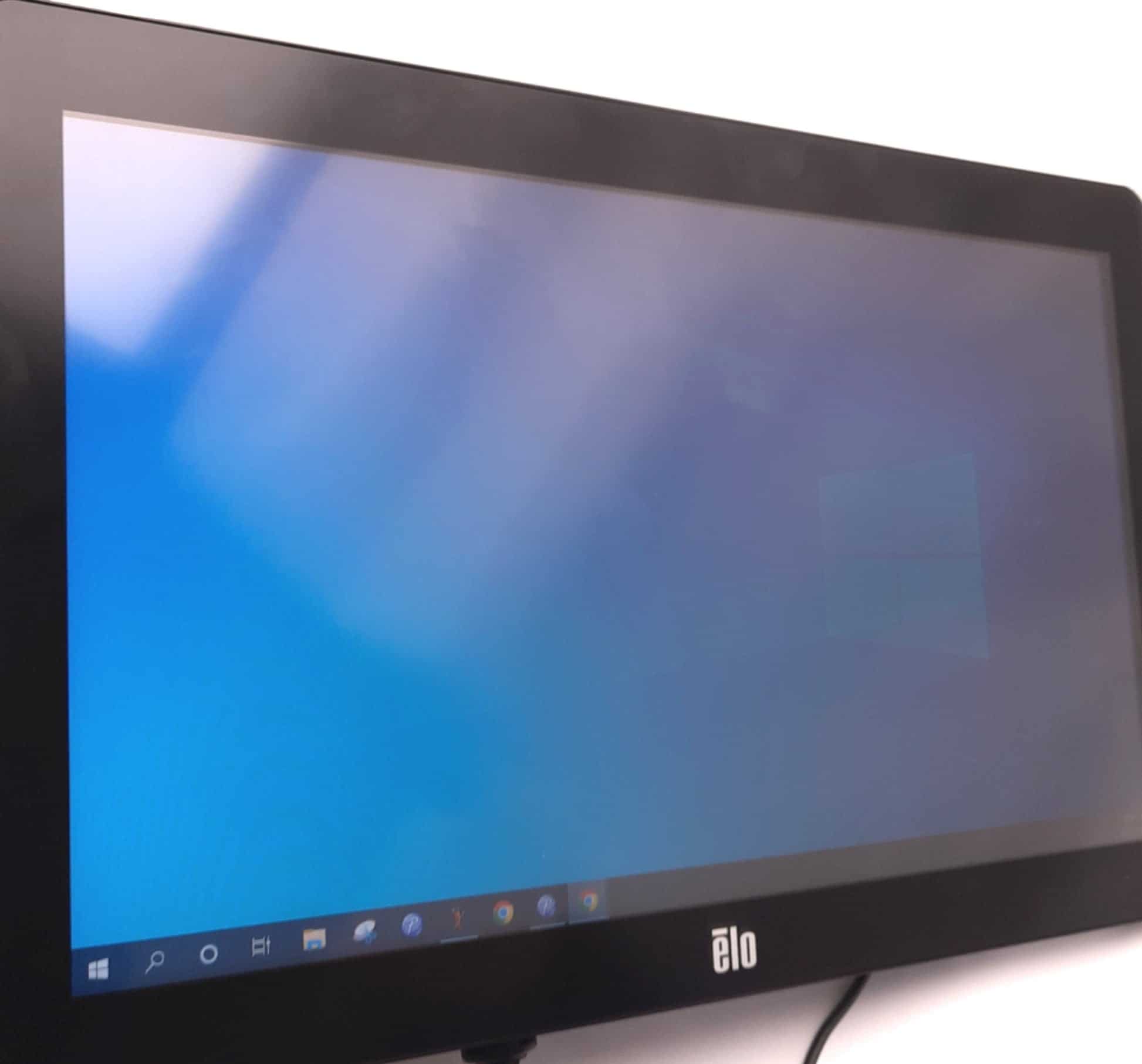 Elo 1502L 15.6IN WLCD DSKTP HD MVGA (E318746) thumbnail