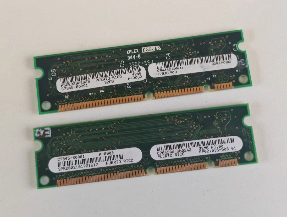 HP 32MB SDRAM - 100MHz Synchronous DRAM (C7845-60001) thumbnail