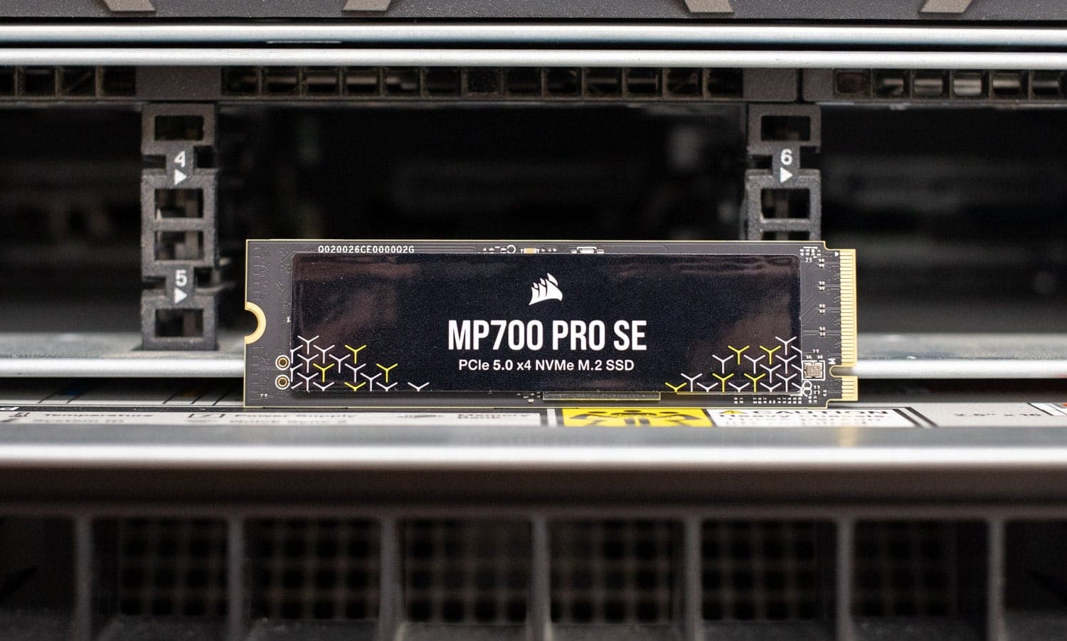 Corsair SSD    4TB CORSAIR  M.2  PCI-E   NVMe Gen5 MP700 PRO SE retail (CSSD-F4000GBMP700PHXS) thumbnail