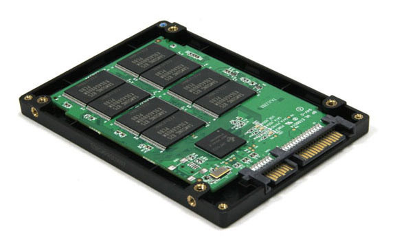 HPE 1.92TB SATA RI SFF BC SED 5300P SSD (P42124-B21) thumbnail