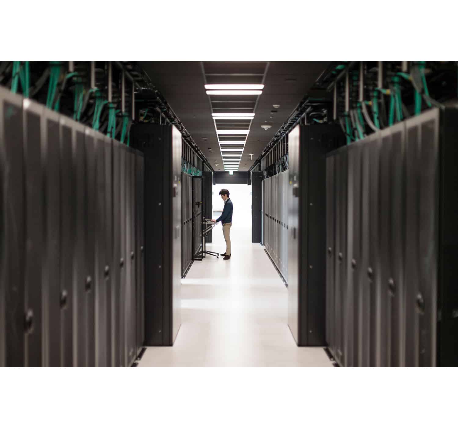 Hewlett Packard Enterprise 6200M Managed L3 Gigabit Ethernet (10/100/1000) Power over Ethernet (PoE) (R8Q68A) thumbnail Hewlett Packard Enterprise 6200M Managed L3 Gigabit Ethernet (10/100/1000) Power over Ethernet (PoE) (R8Q68A) thumbnail