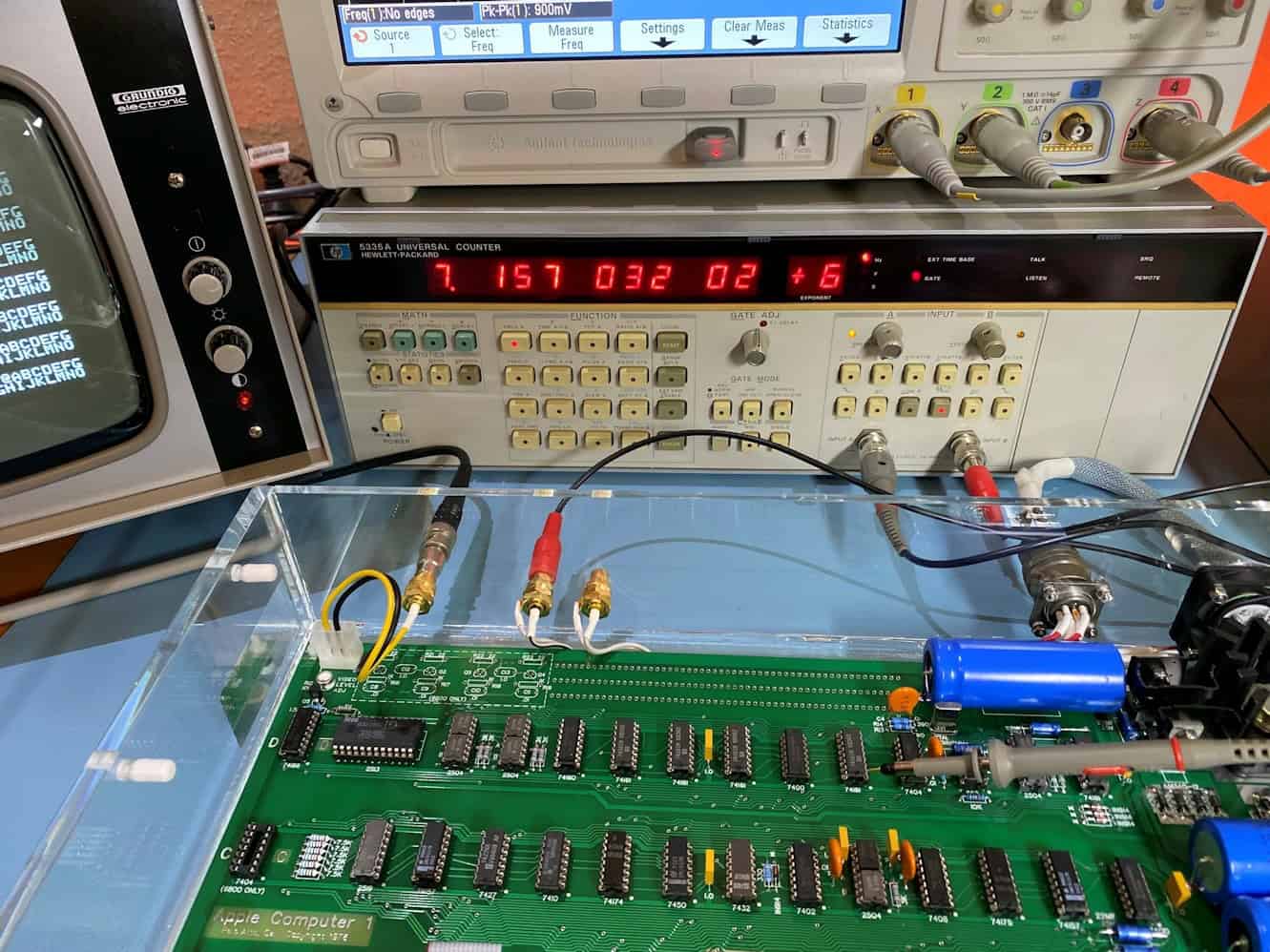 Apple iMac Gelb CZ1EK-00100010 - 61cm(24‘‘) M4 10-Core CPU, 10-Core GPU, 16GB RAM, 512GB SSD, Standardglas, Magic Keyboard TID u (CZ1EK-00100010) thumbnail