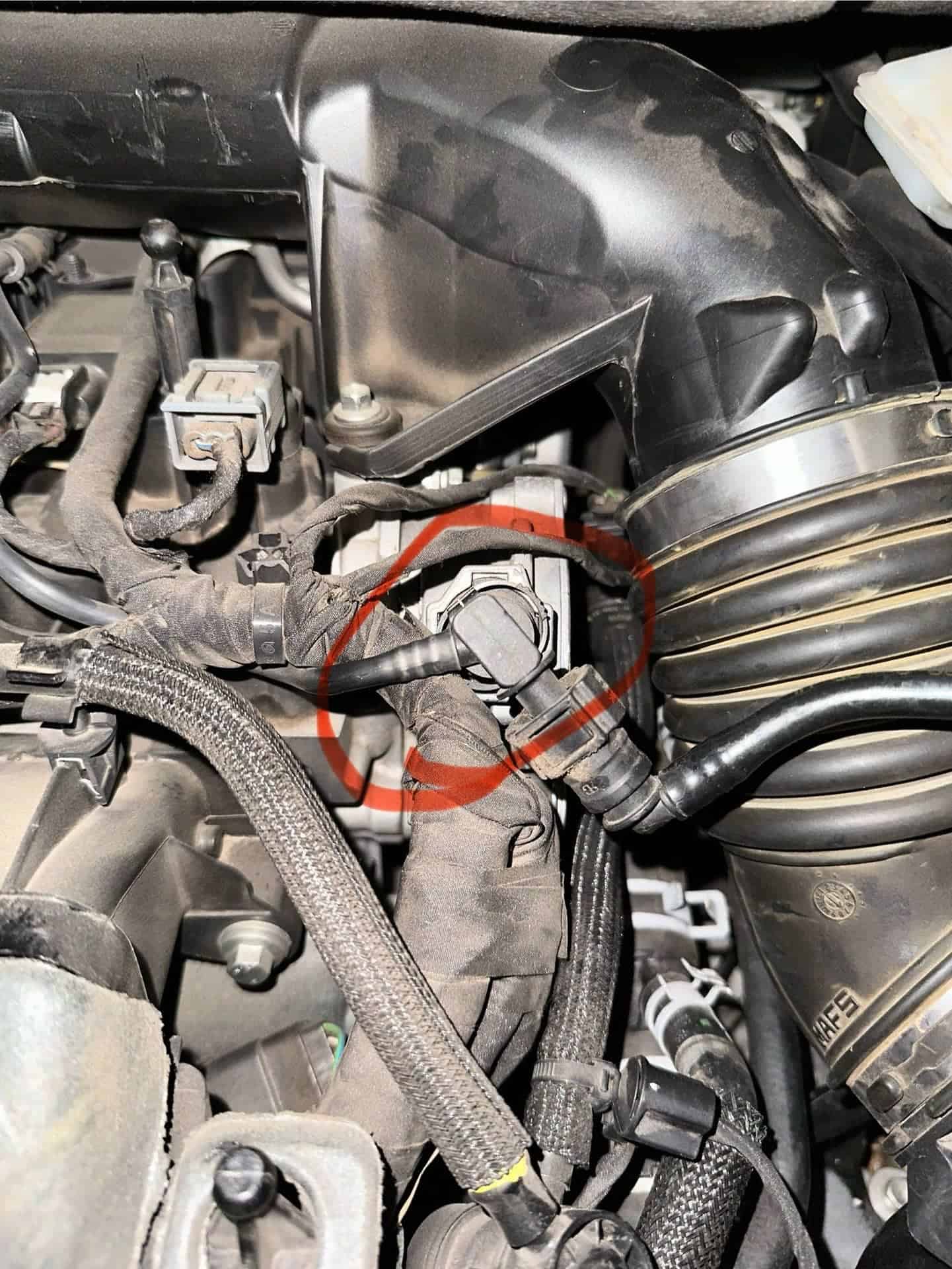 HP 1.92TB SATA RI SFF SC DS SSD (P04566-S21-RFB) thumbnail