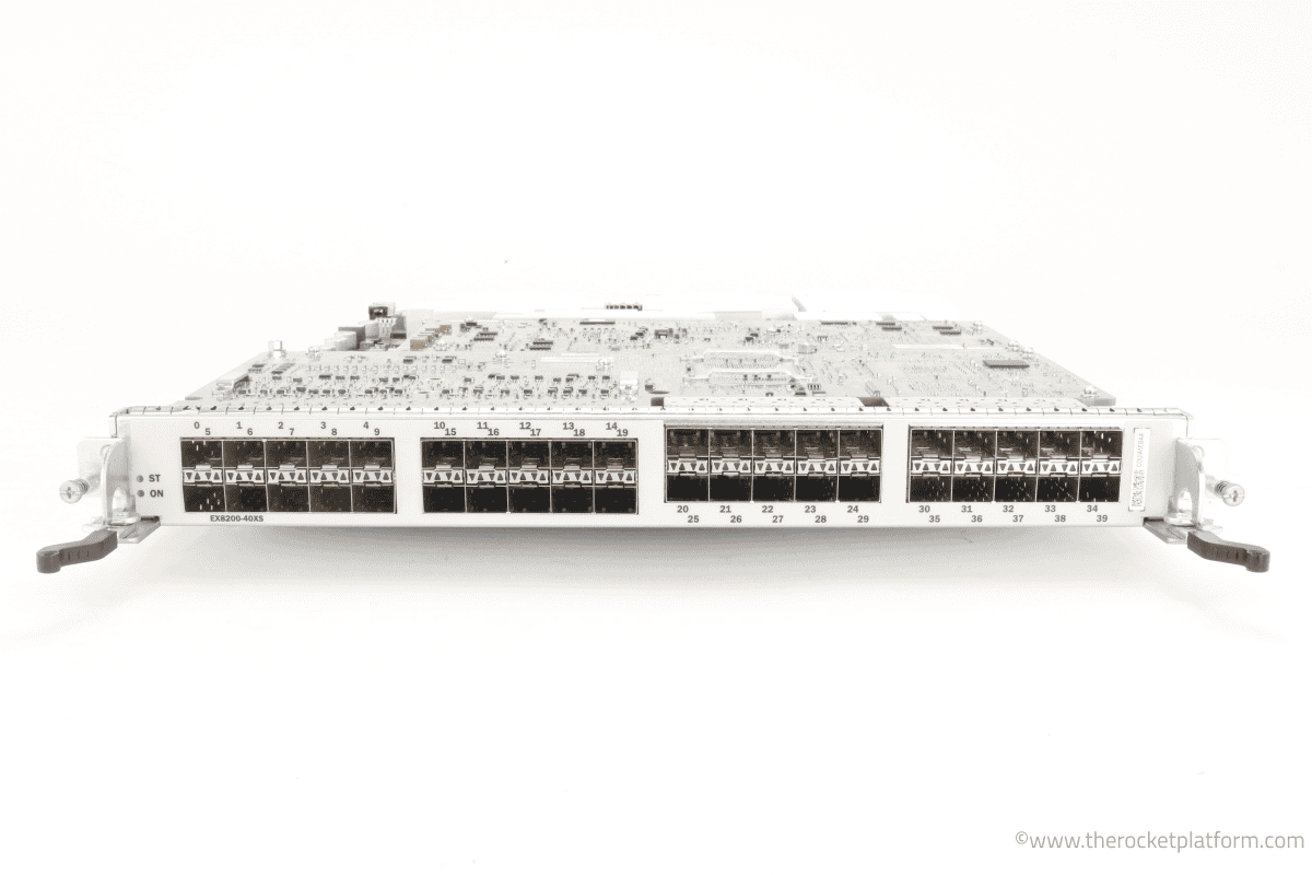 Juniper 40-port 1GbE/10GbE SFP/SFP+ Line Card (EX8200-40XS) thumbnail