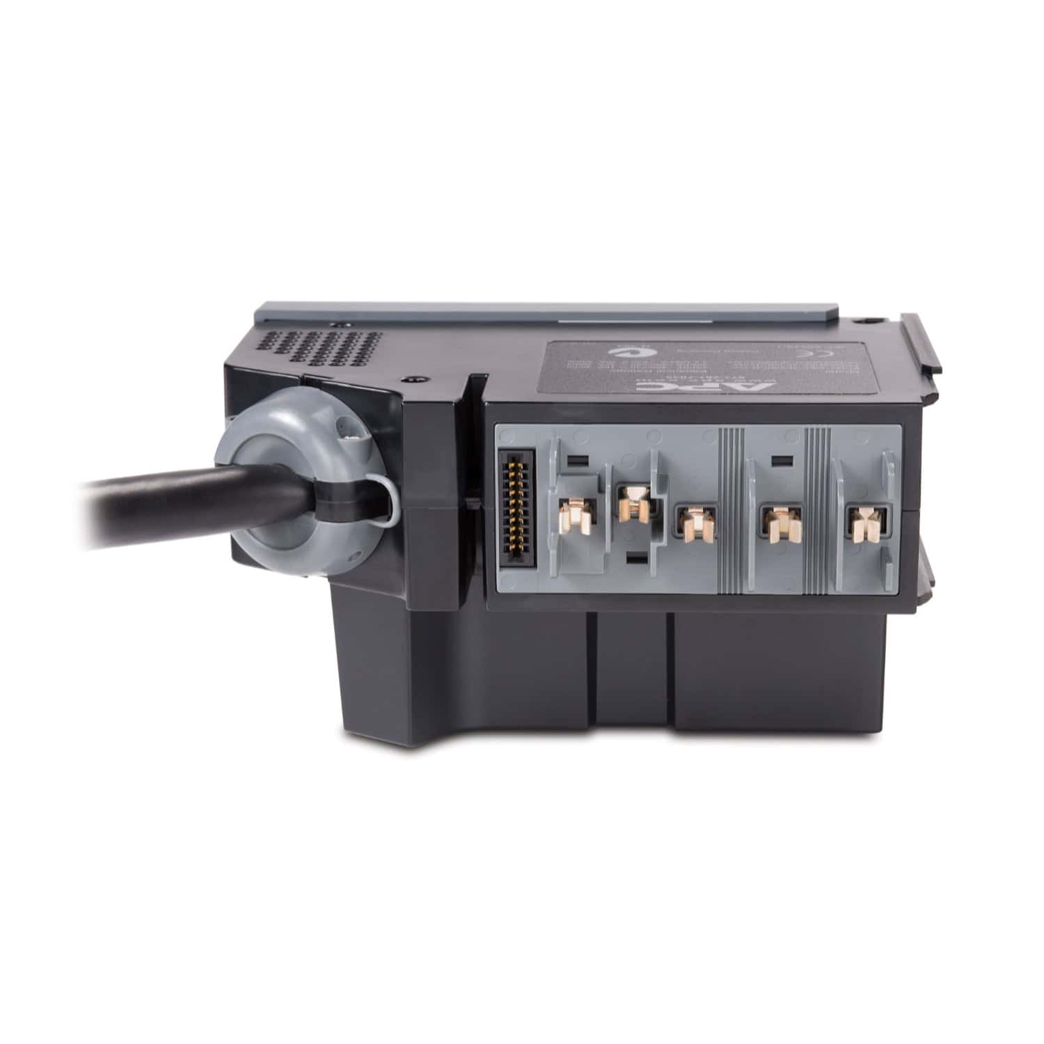 APC Power Dist. Mod. 3 Pole 5 W (PDM332IEC-30R-680) thumbnail