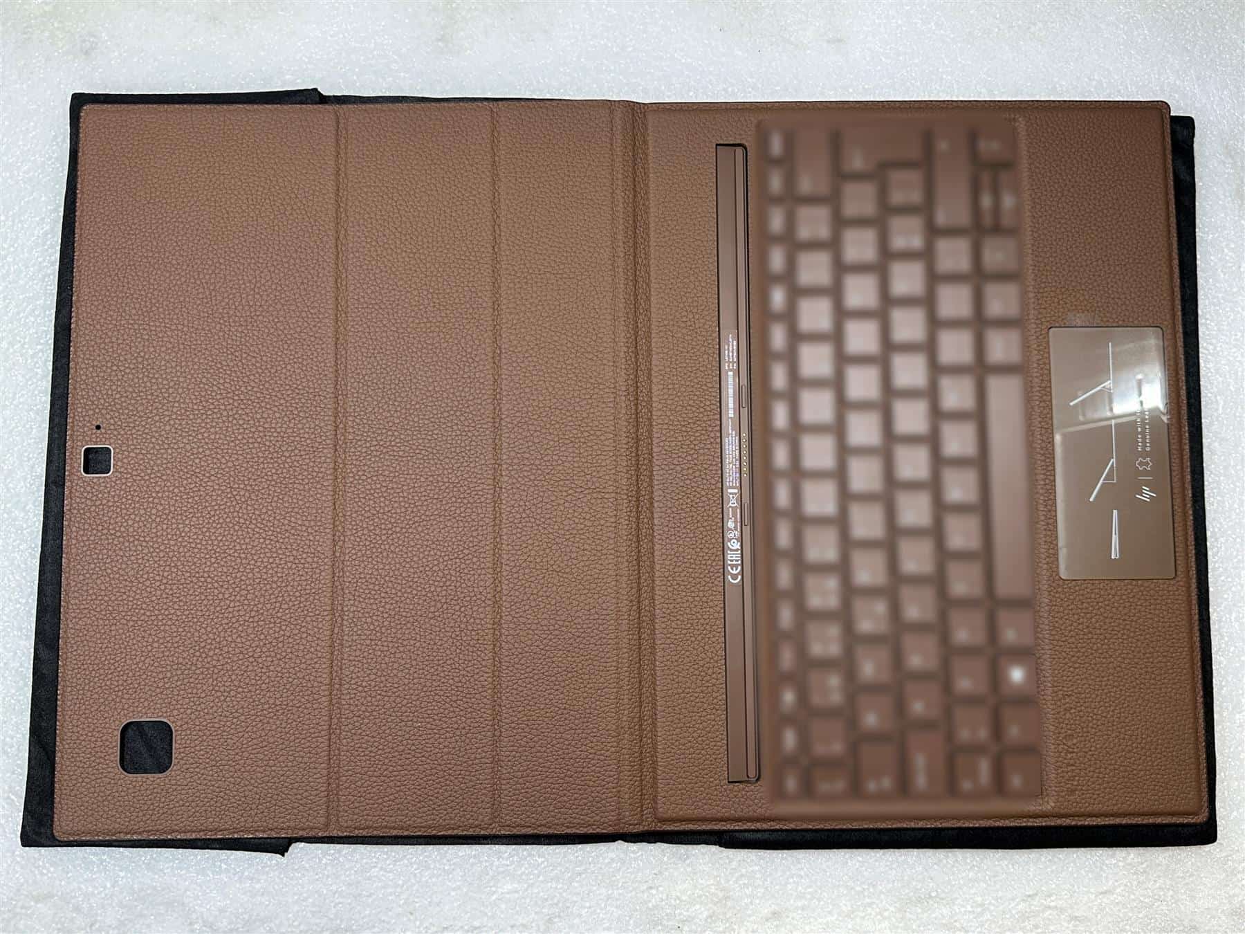 HP SPS-KBD FL CP BL LTR INTL (L67435-B31) thumbnail