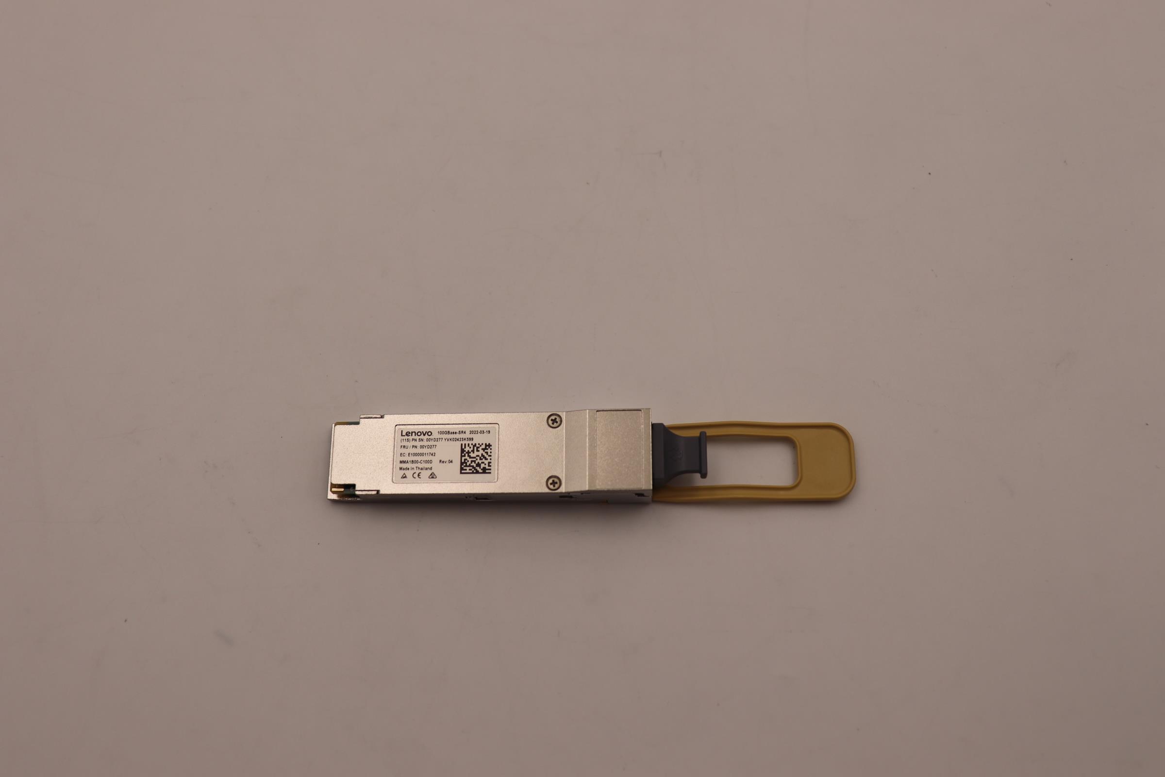 Lenovo 100GBase-SR4 QSFP28 Transceiver (00YD277) thumbnail