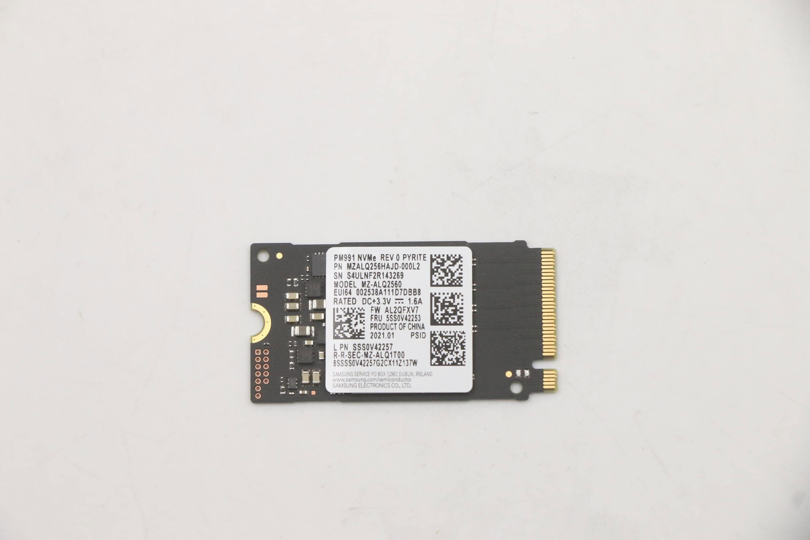 Lenovo 5SS0V42253 internal solid state drive 256 GB M.2 PCI Express (5SS0V42253) thumbnail