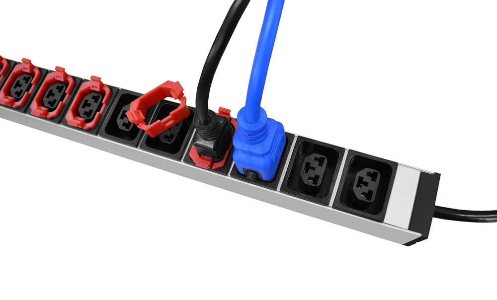 Plenty Plenty PDU 16A, 8 x C13 lockable outlets, 19 inch (PLA435-8LOCK) thumbnail