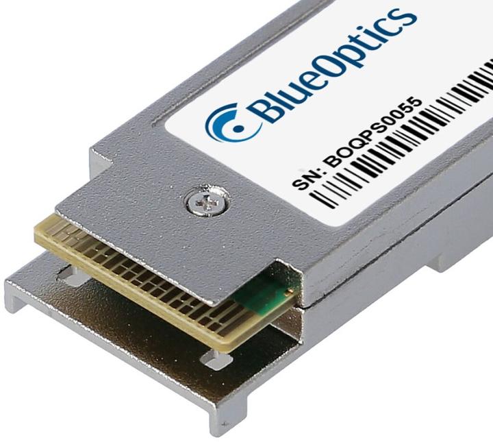 LENOVO 100GB SR4 QSFP28 ETHERNE T TRANSCEIVER (4M27A67042) (4M27A67042) thumbnail