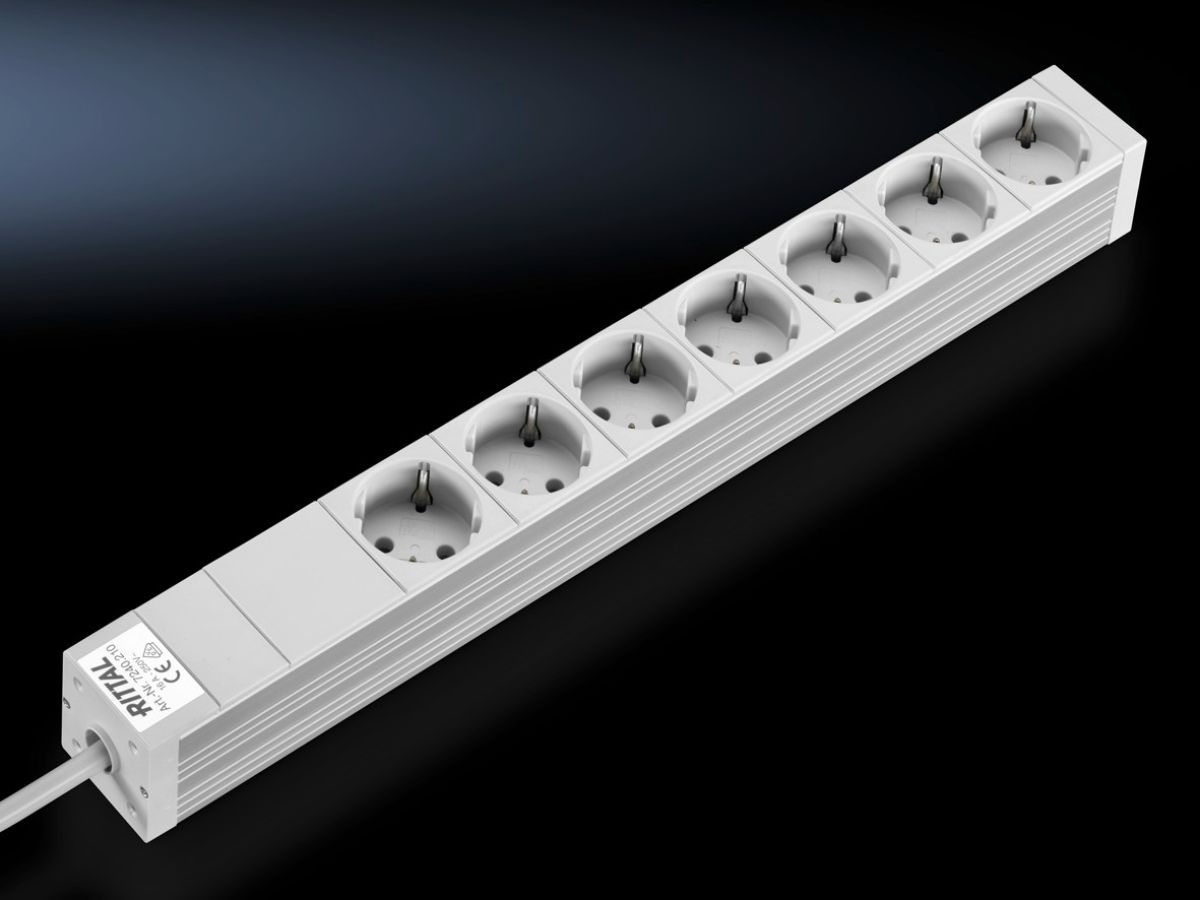 Rittal Steckdosenleiste 48,3cm 7fach ohne Schalter 230V/16A (7240210) thumbnail