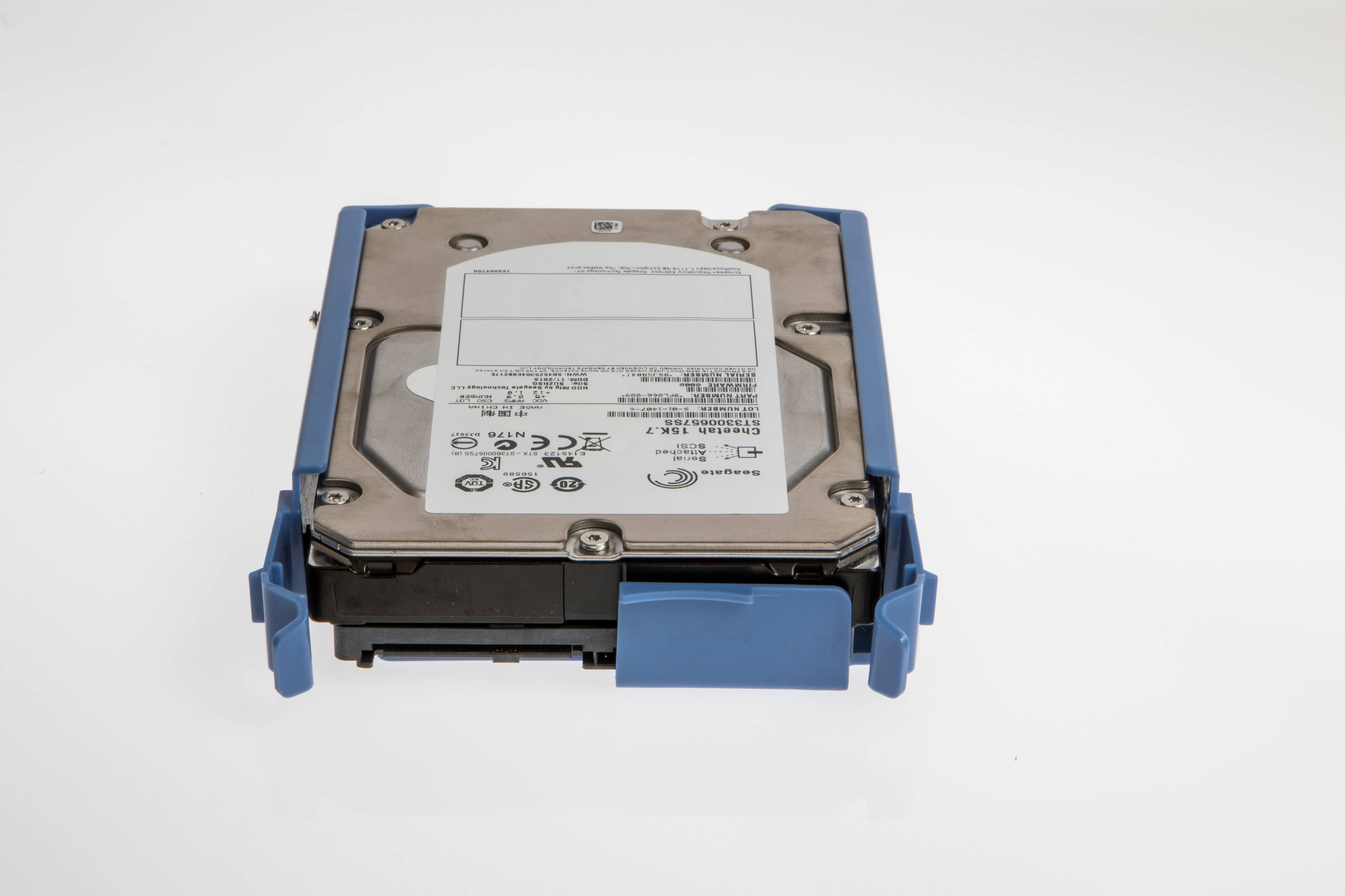 Origin Storage DELL-300SAS/15-F14 interne harde schijf 300 GB 15000 RPM 16 MB 3.5" SAS (DELL-300SAS/15-F14) thumbnail