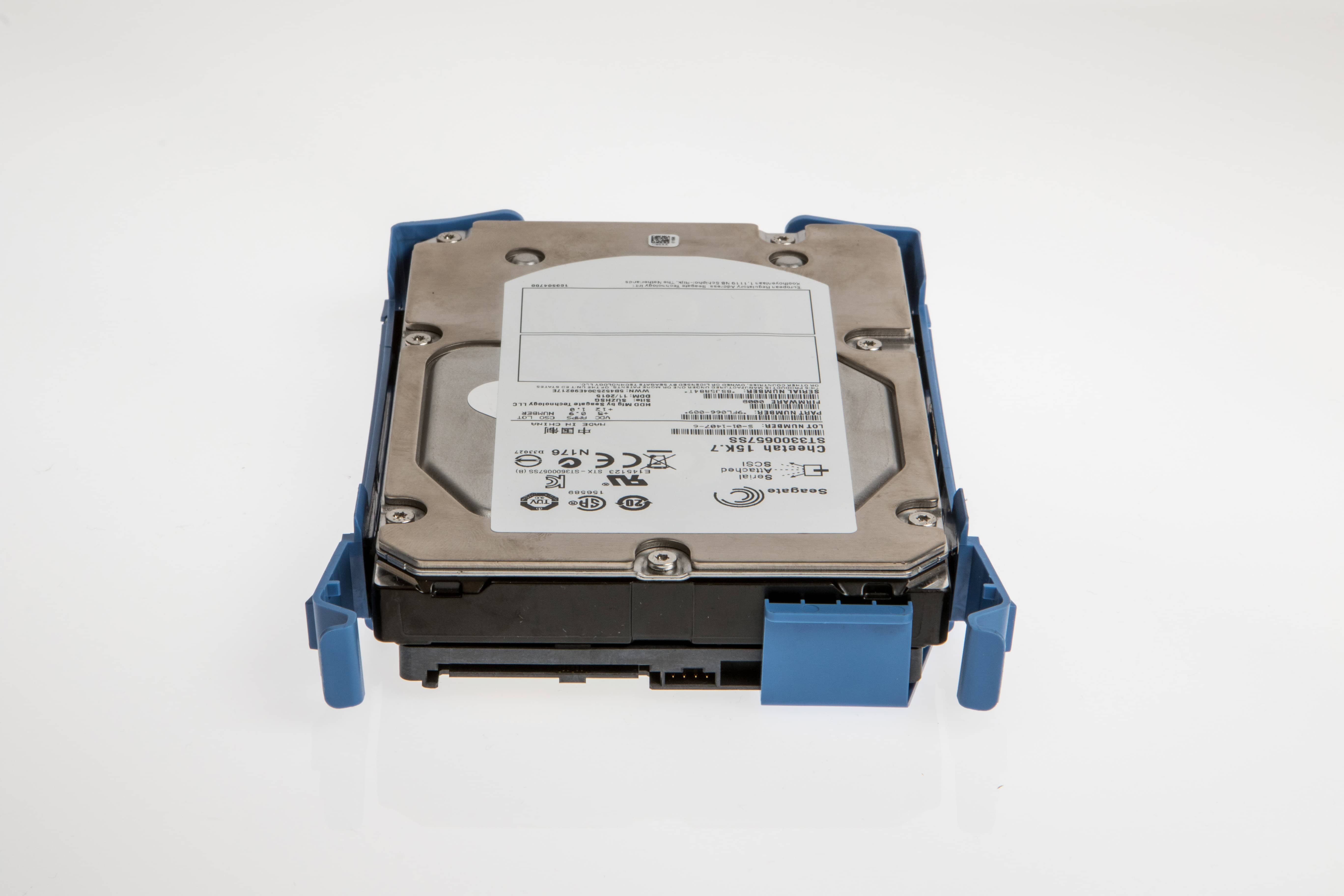 Origin Storage DELL-300SAS/15-F22 interne harde schijf 300 GB 15000 RPM 16 MB 3.5" SAS (DELL-300SAS/15-F22) thumbnail