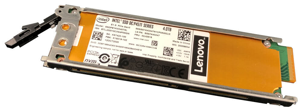 Lenovo 4XB7A17198 internal solid state drive 4 TB EDSFF PCI Express 3.0 NVMe (4XB7A17198) thumbnail