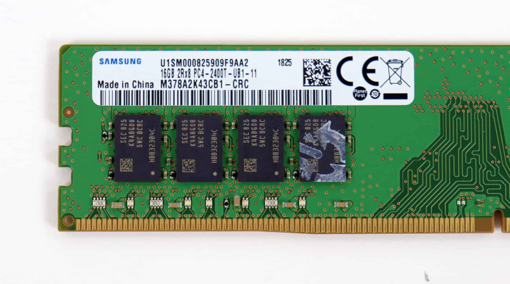 SAMSUNG 16GB (1*16GB) 2RX8 PC4-19200T-U DDR4-2400MHZ UDIMM (M378A2K43CB1-CRC) thumbnail