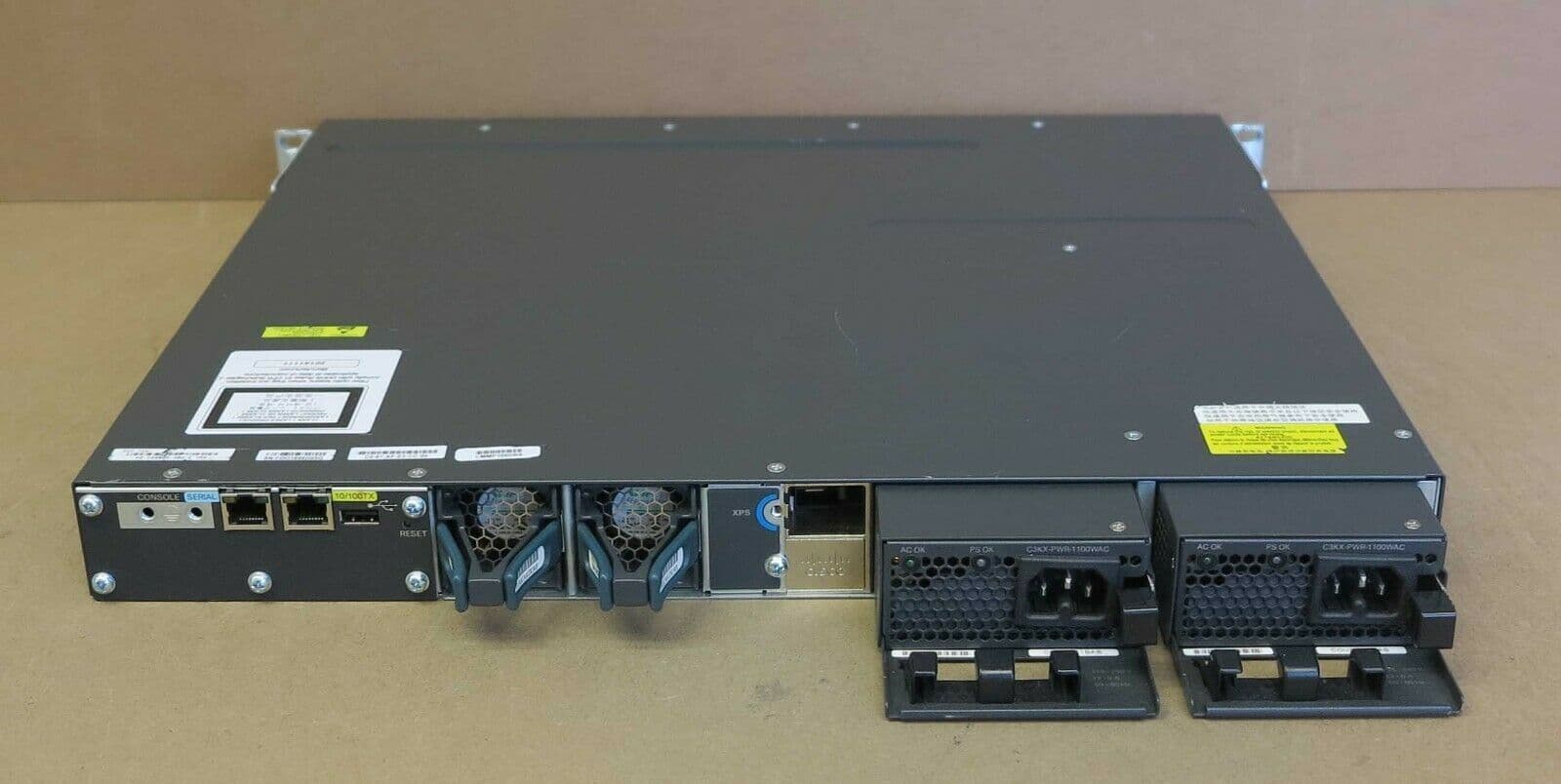 Cisco Catalyst 3560X 48 Port (WS-C3560X-48P-E-RFB) thumbnail