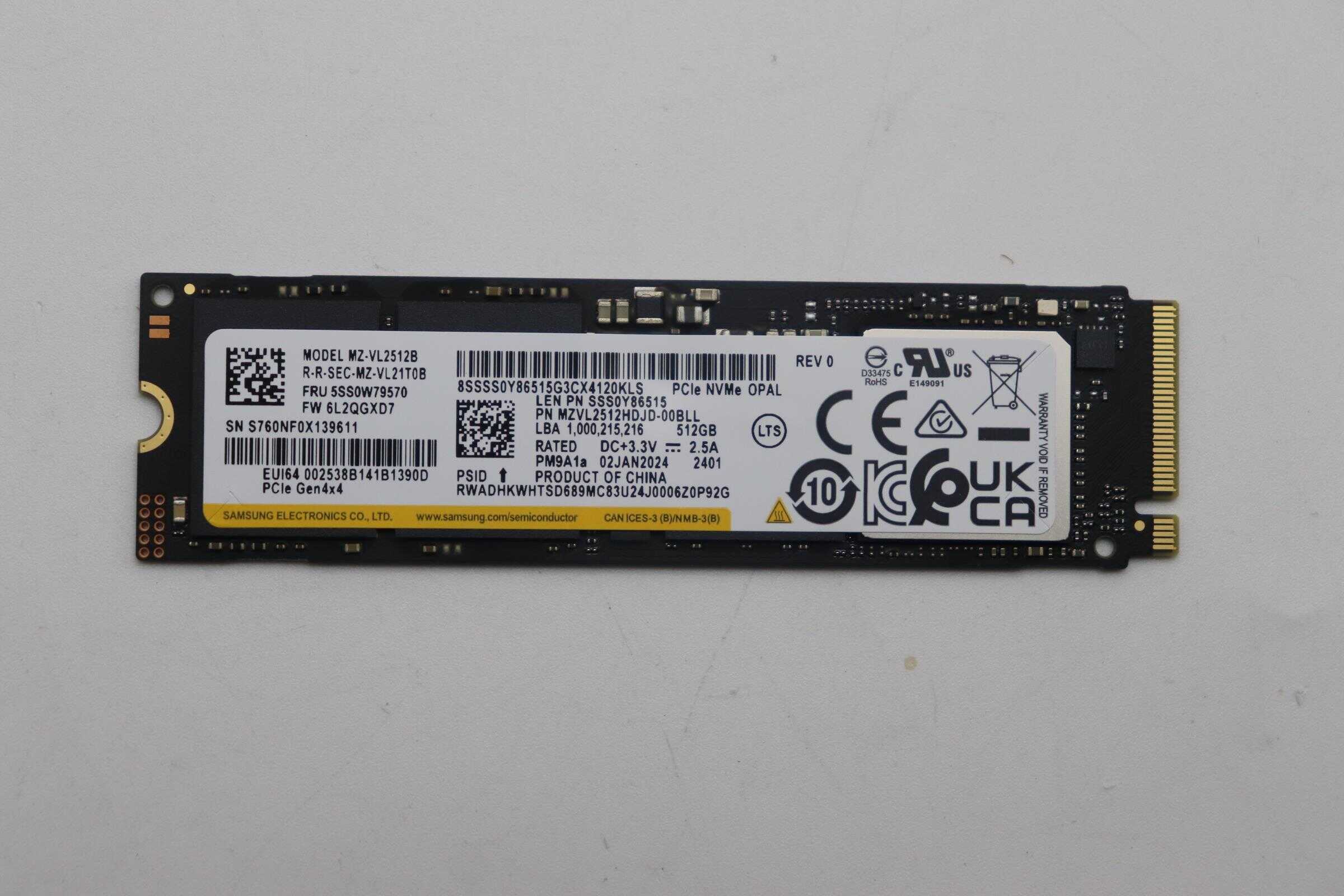 Lenovo SSD YMTC PC005 512G M.2 PCIe (5SS1D65281) (5SS1D65281) thumbnail