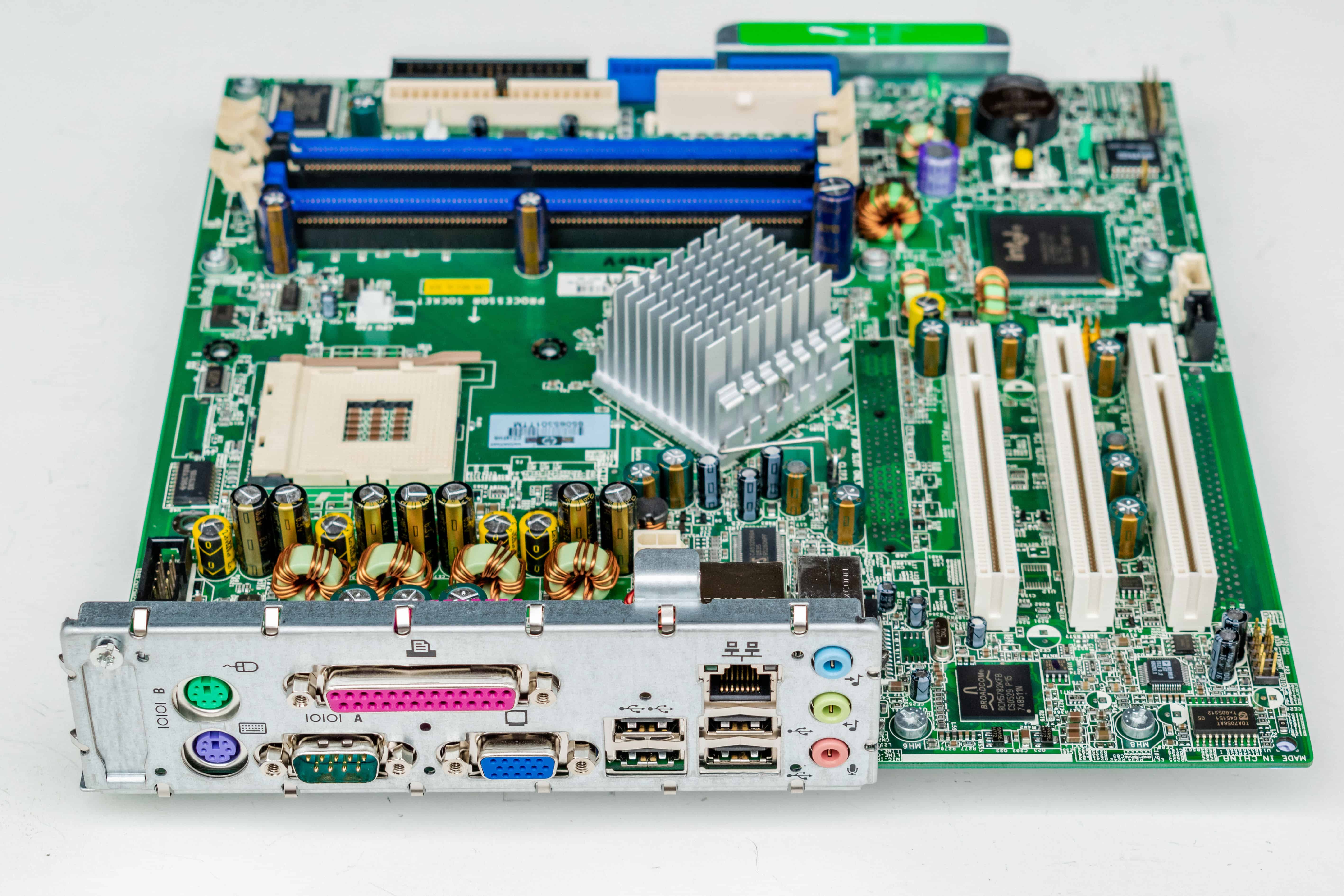 HP System Board DC5100 Microtower (376570-001-RFB) thumbnail