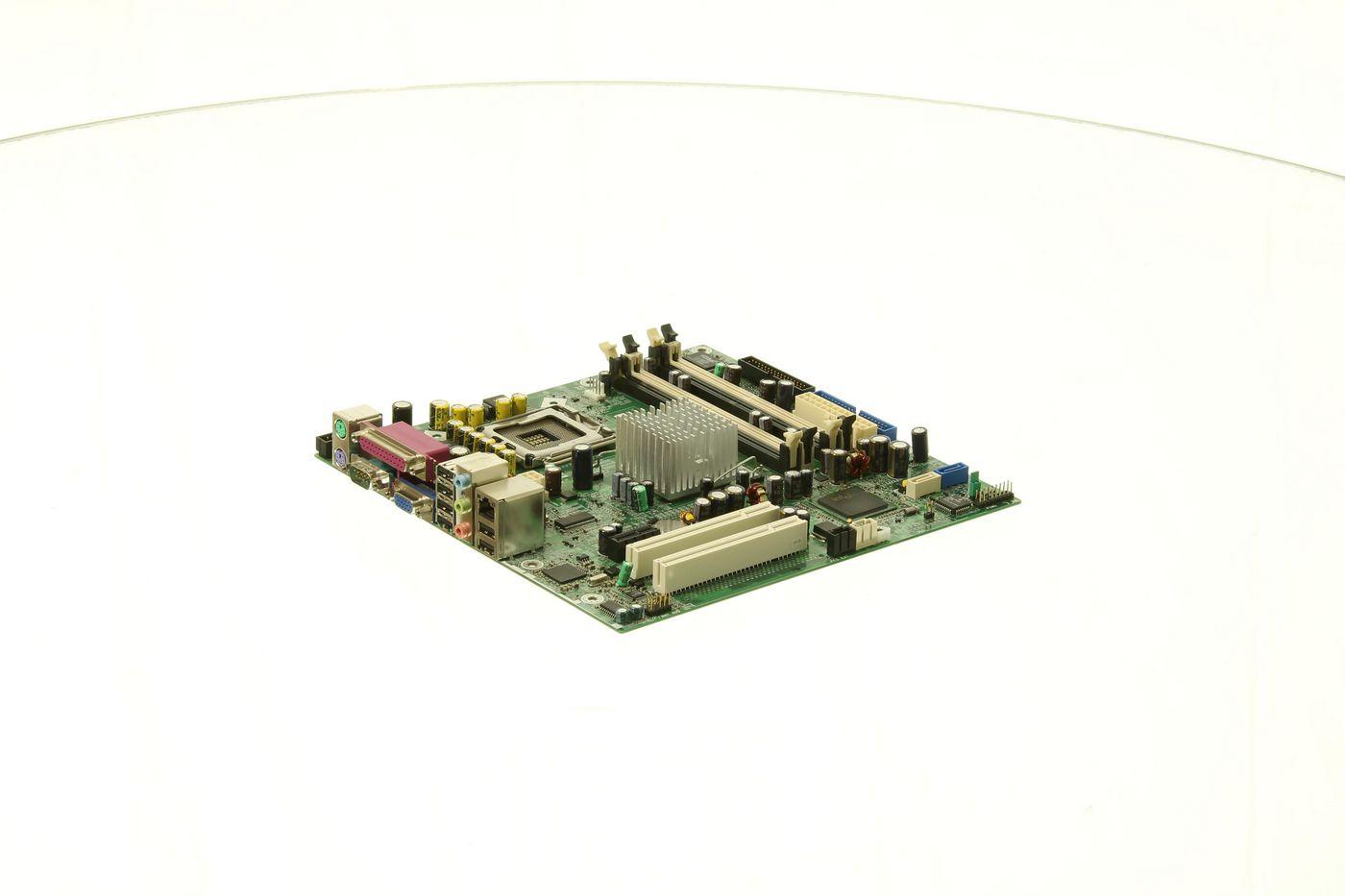 HP System Board DC5100 Microtower (RP000100154) thumbnail