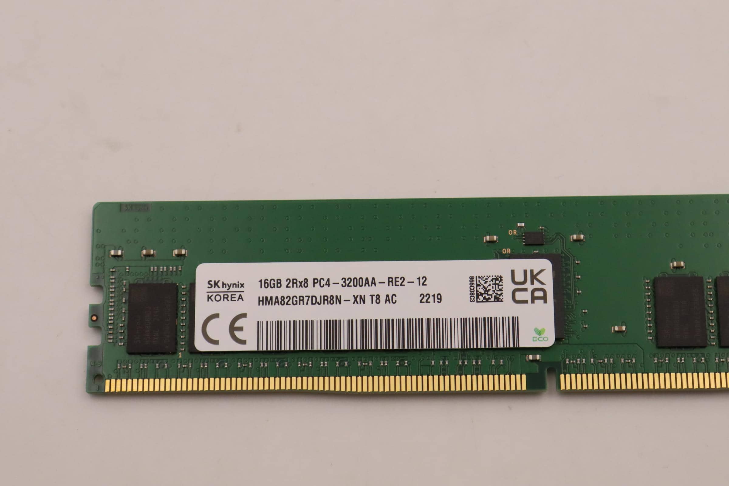Lenovo 16GB DDR4 3200MHZ RDIMM (5M30V06857) thumbnail
