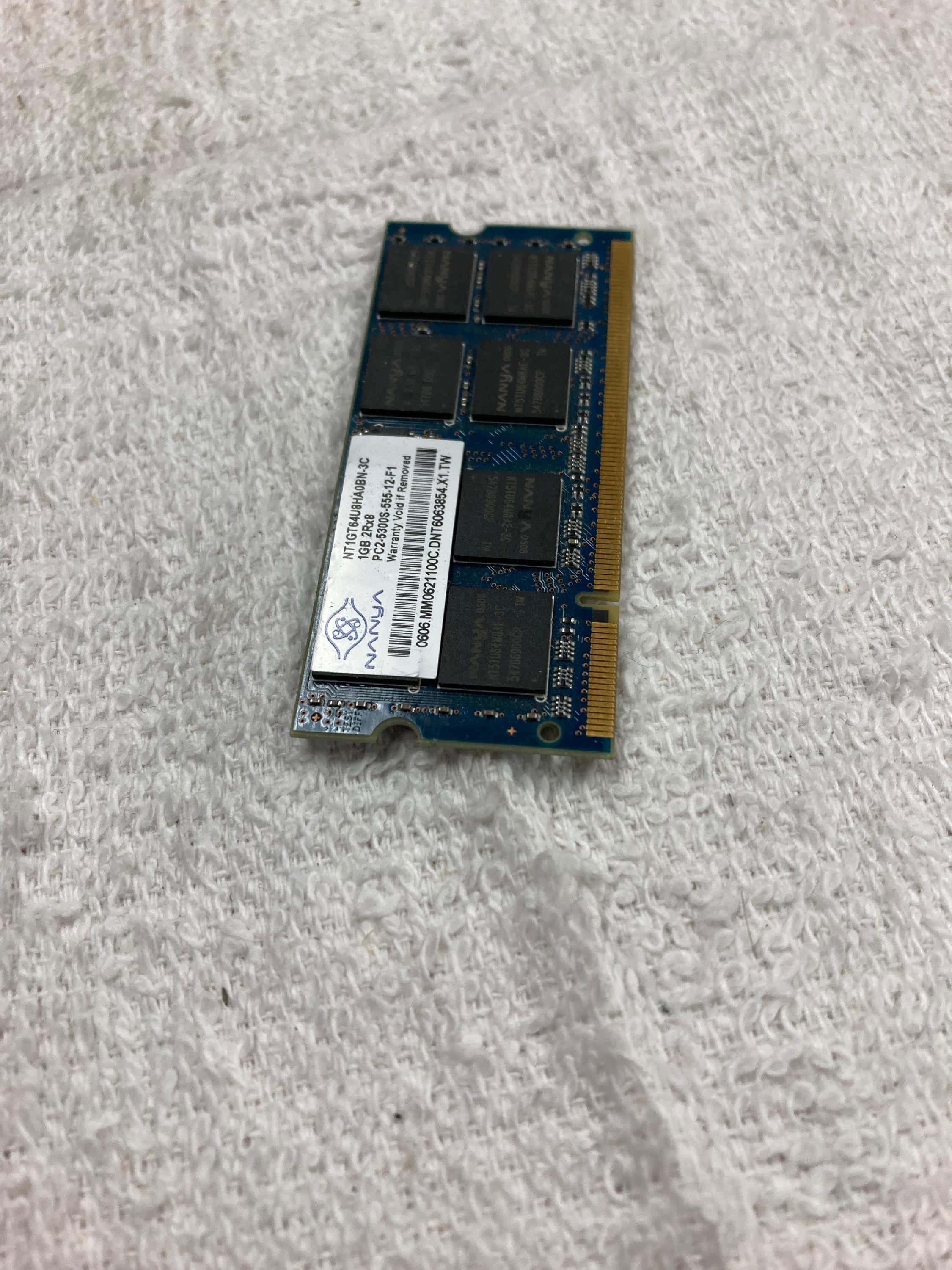 Dell Nanya 1gb 2rx8 Pc2-5300s Ddr2-667mhz Sodimm Dual Rank Memory Module (NT1GT64U8HA0BN-3C) thumbnail