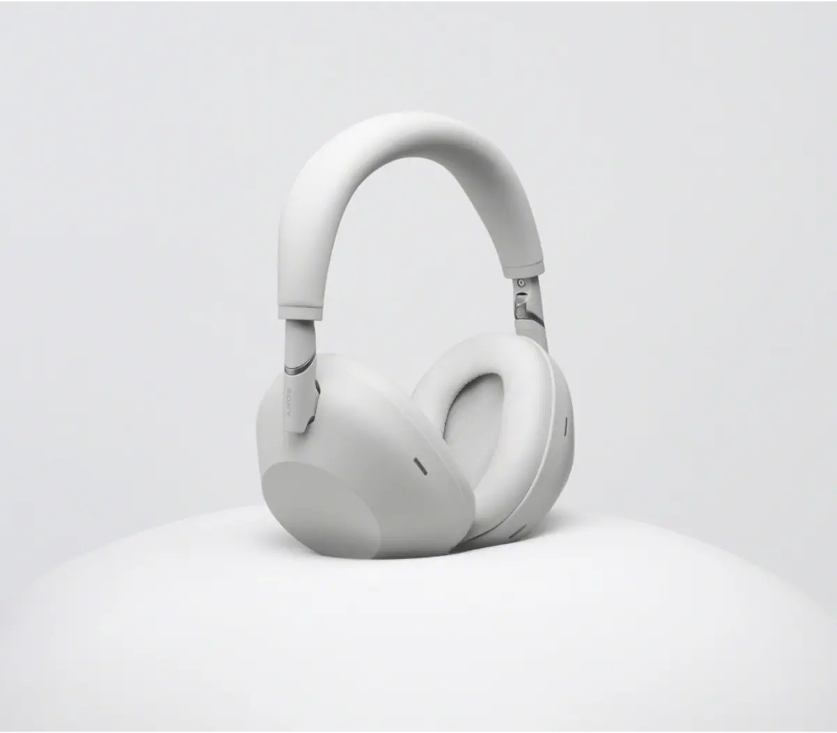 Sony WH-1000XM6 headphones, silver (WH1000XM6S) thumbnail