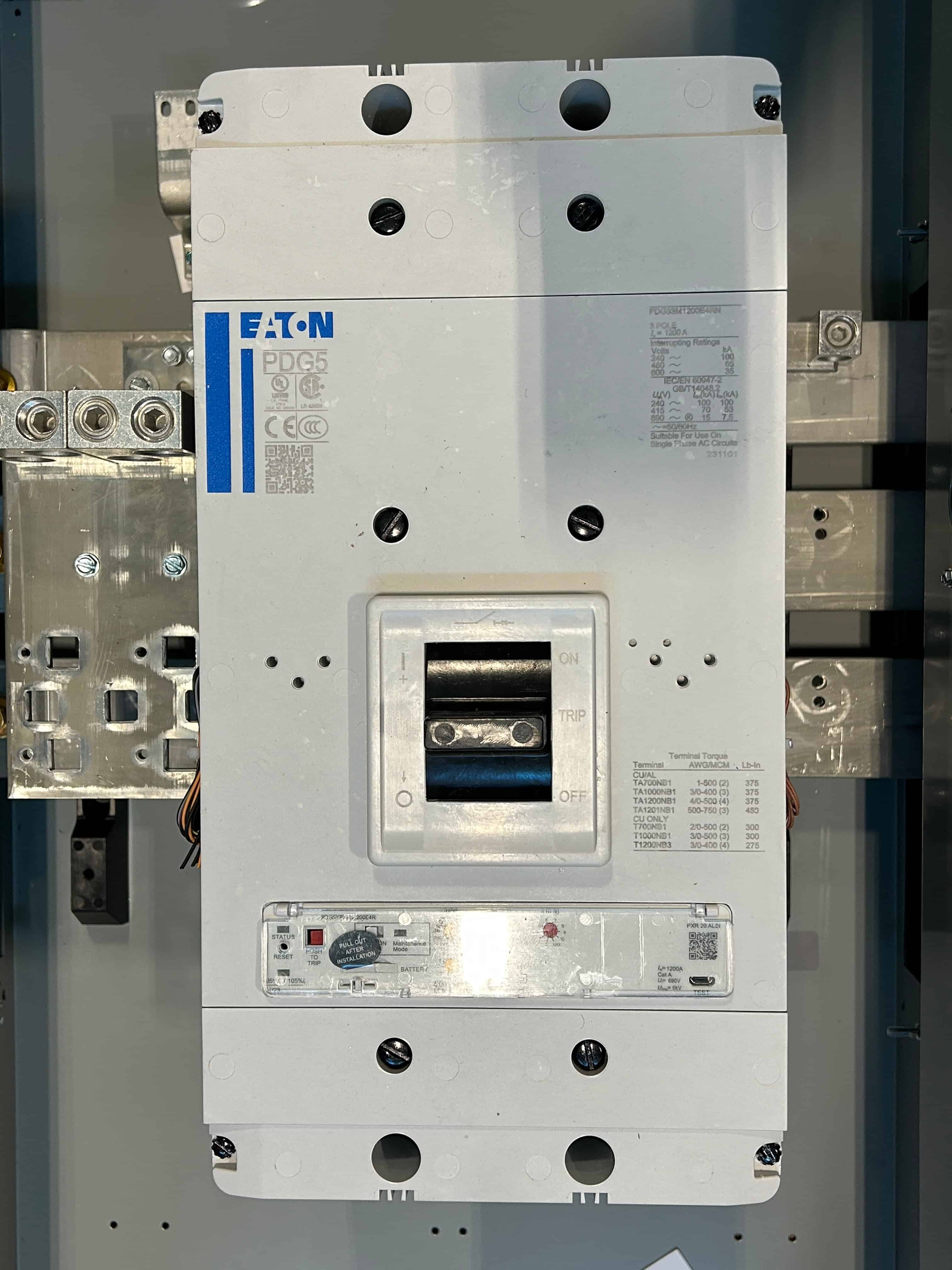 EATON Commissioning 901-1.200kVA (COM901-1200) thumbnail