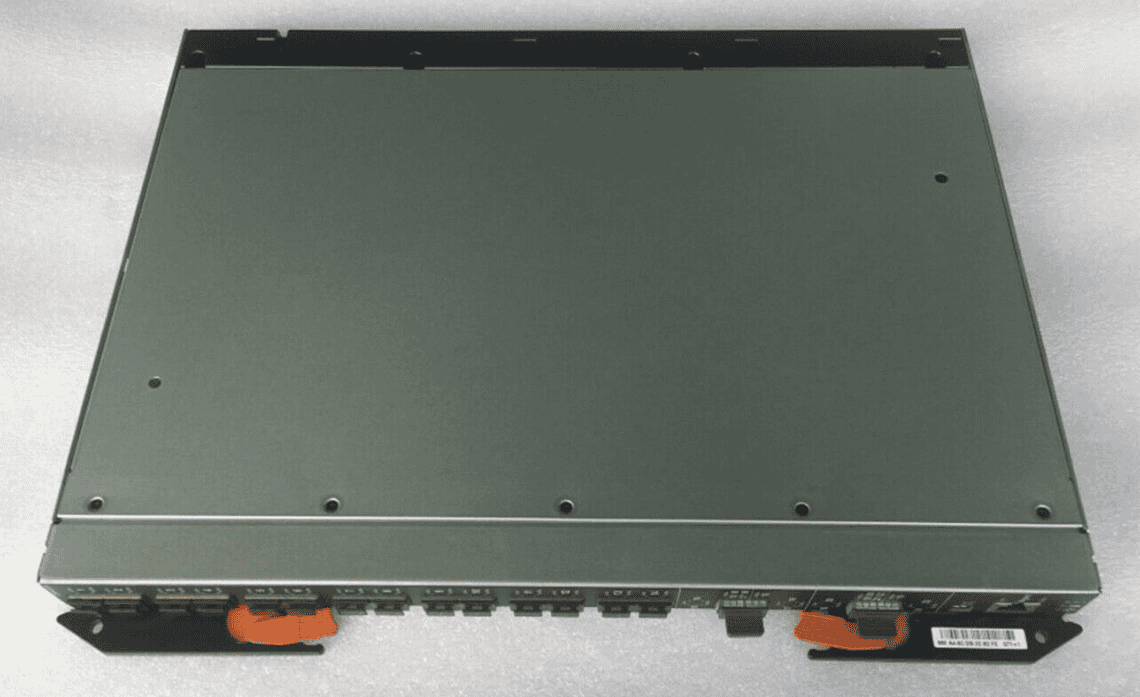 Lenovo Flex System Fabric EN4093R 10Gb Scalable Switch (00VX203) thumbnail