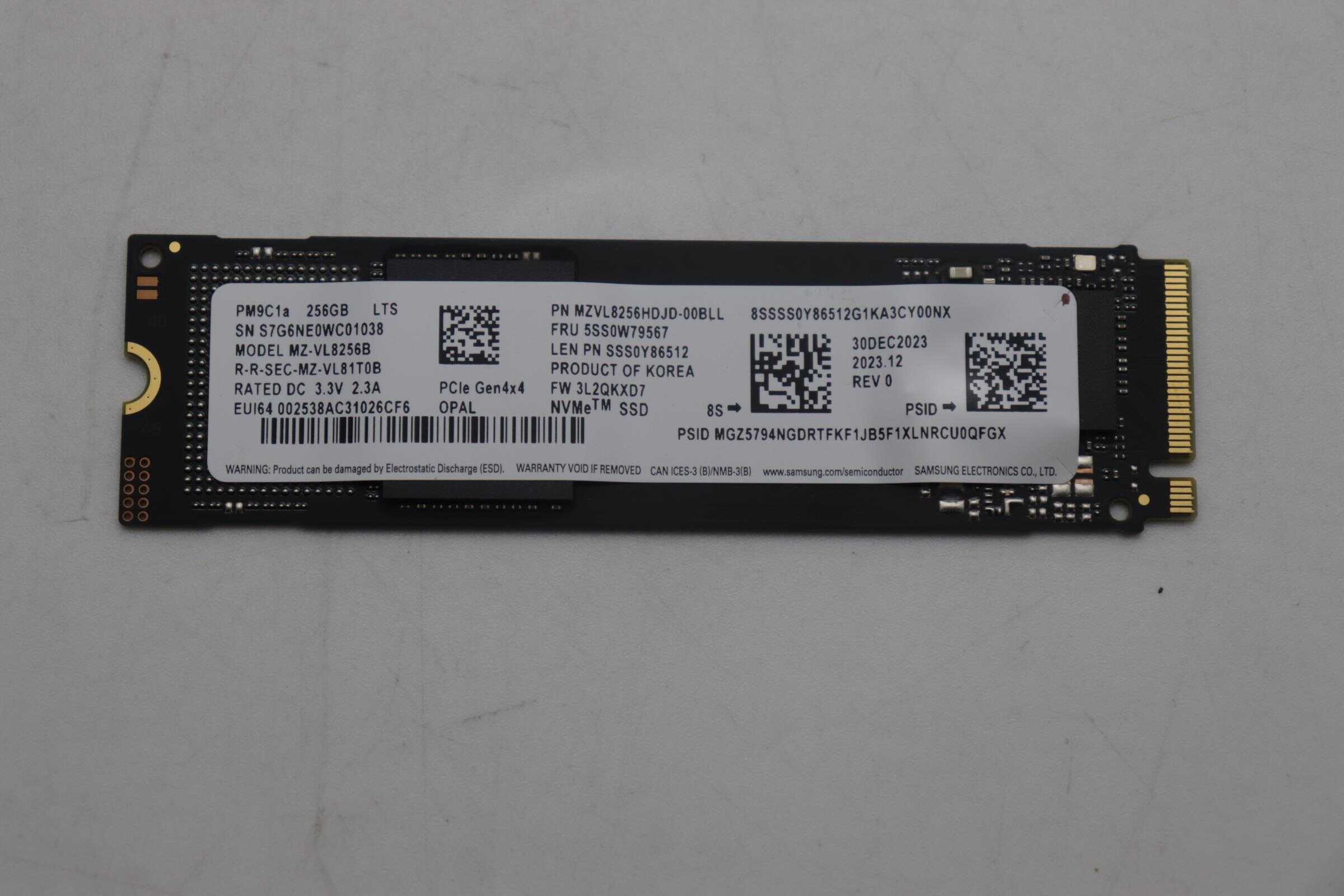 LENOVO 256GB M.2 2280 GEN4 PCIE NVME SSD (5SS0V26494) thumbnail