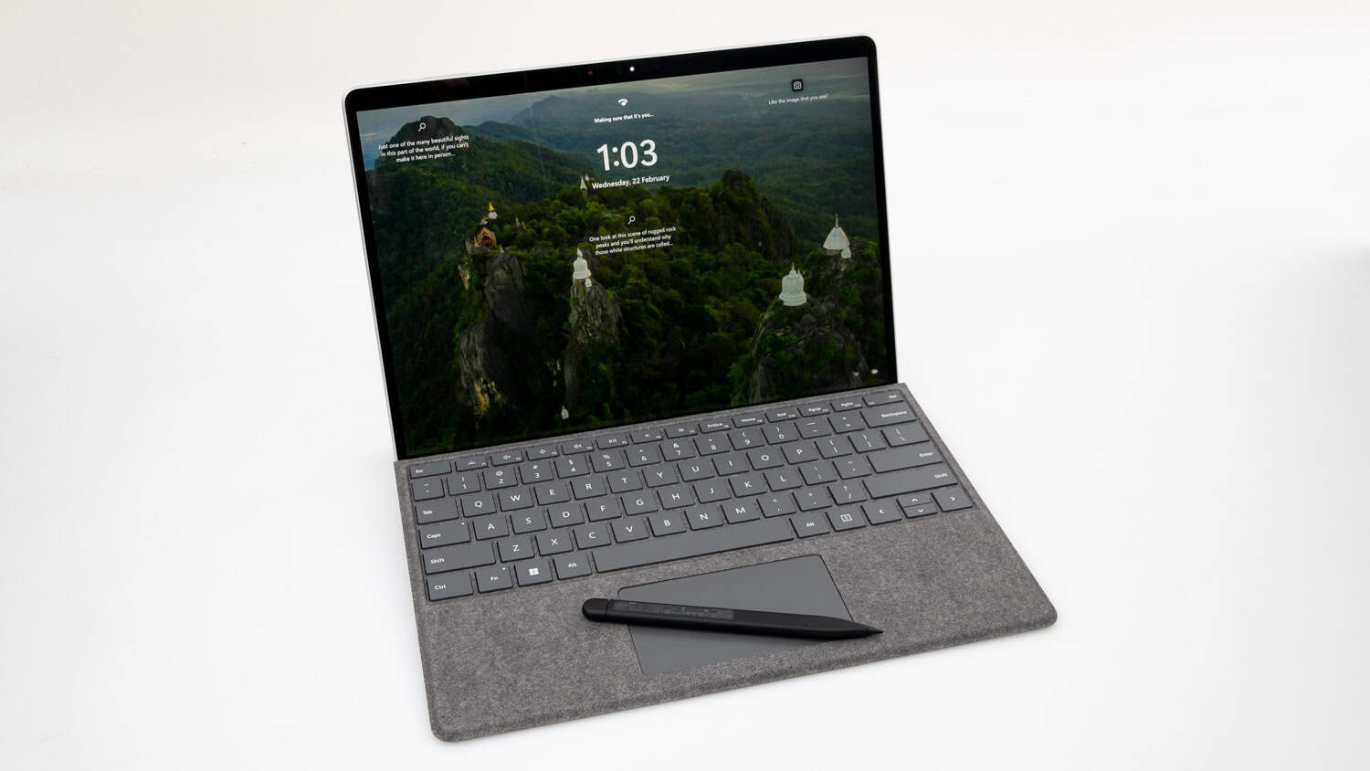 Microsoft Surface Pro 9 i5-1245U/8GB/256GB-NVMe/13/W11P COA (2880x1920)/WLAN/BT/CAM/No Pen/No KB/Platinum (2038-SB36-R4) thumbnail