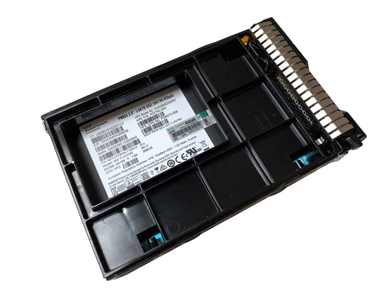 HPE 3.2TB NVMe x4 Lanes Mixed (P07183-B21-RFB) thumbnail