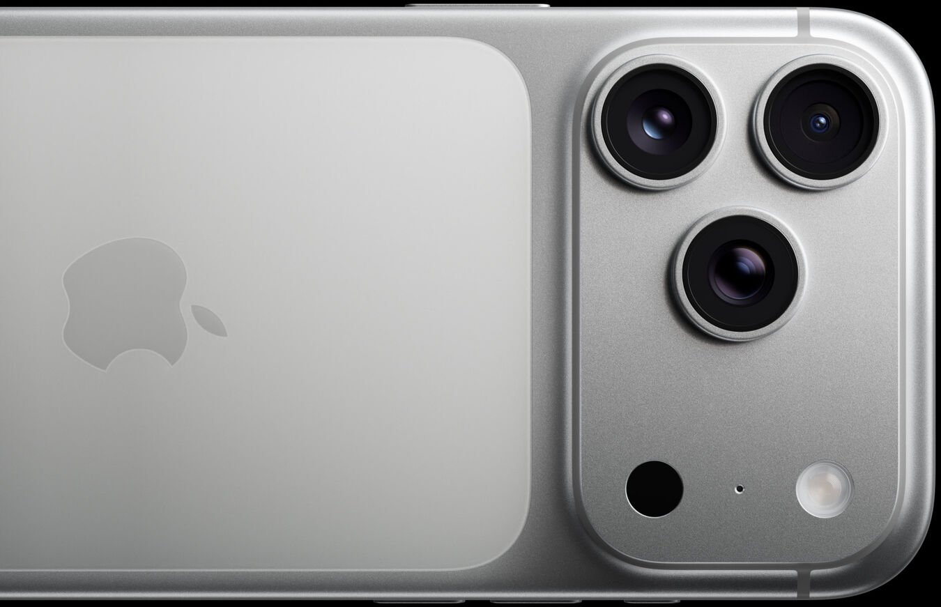 Apple iPhone 17 Pro 256GB Silver (MG8G4HX/A) thumbnail