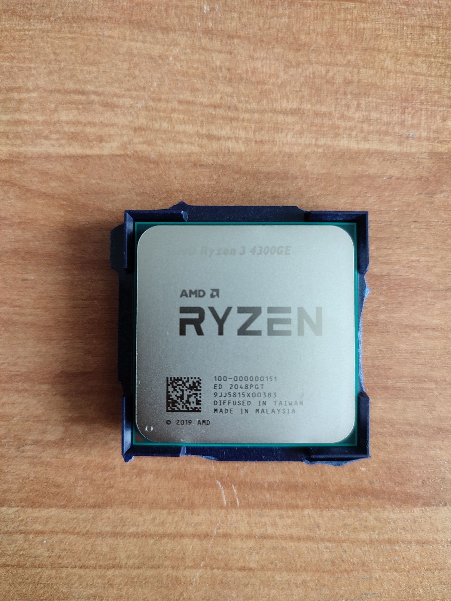 AMD Ryzen 3 4300GE processor 3.5 GHz 4 MB L3 Tray (100-000000151) thumbnail