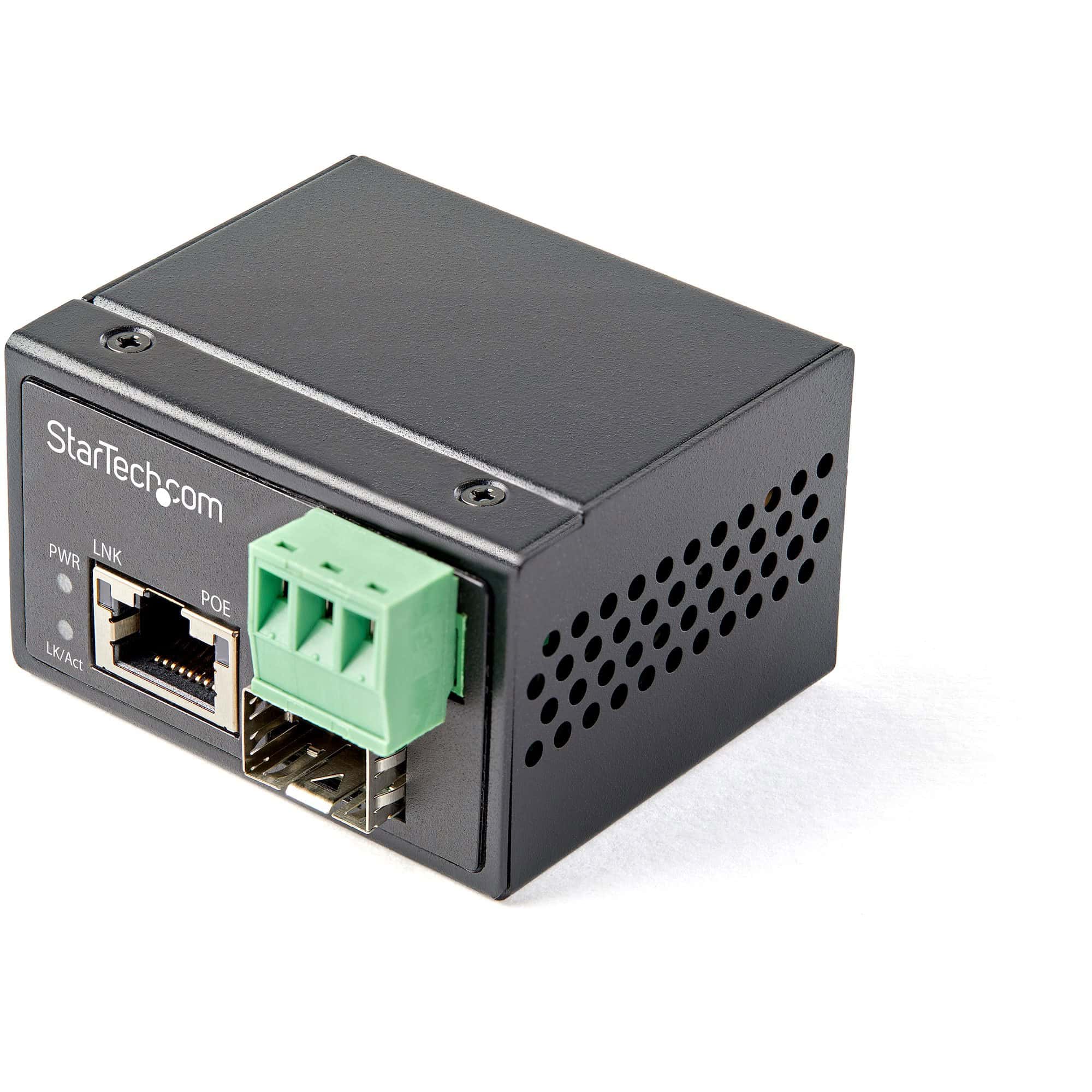 StarTech.com PoE+ Industrial Glasvezel naar Ethernet Media Converter 30W SFP naar RJ45 Single Mode/Multi Mode Gigabit Fiber naar Koper Compact design IP-30/ -40 tot +75°C (IMC1GSFP30W) thumbnail