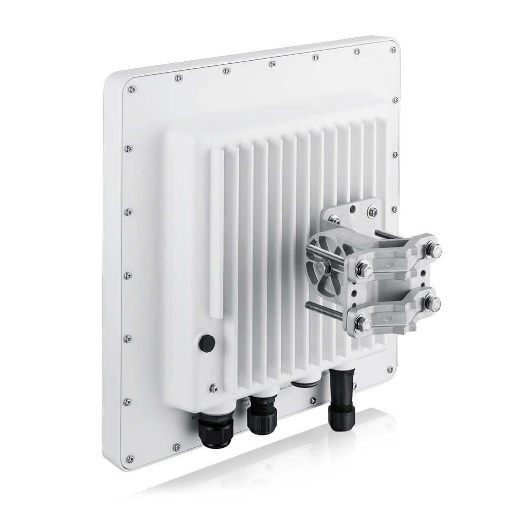 ZyXEL Ruggedised BE22K 4x4x4 MU-MIMO Smart Antenna Triple Radio Incl 1 yearNebula Pro 1x1/2.5/5/10 GB LAN port PoE++ (802.3bt) E (WBE665S-EU0102F) thumbnail
