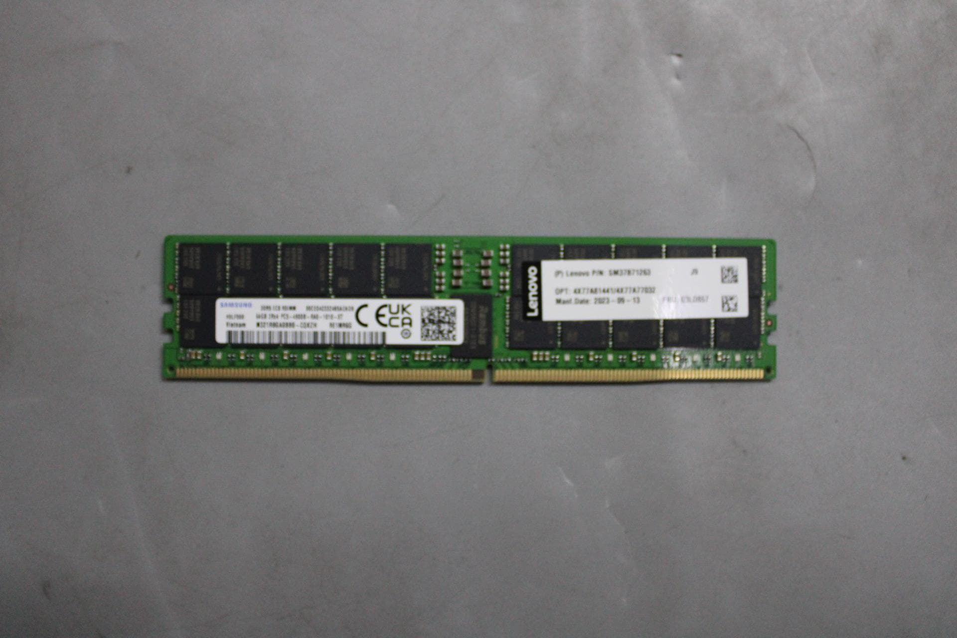 LENOVO 64GB (164GB) 2RX4 PC5-38400B-R DDR5-4800MHZ RDIMM (03LD857) thumbnail