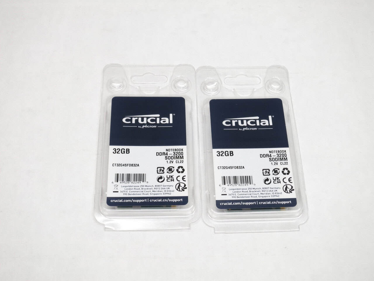 Micron Crucial - DDR4 - sada - 64 GB: 2 x 32 GB - SO-DIMM 260-pin - 3200 MHz / PC4-25600 - CL22 - (CT2K32G4SFD832A) thumbnail