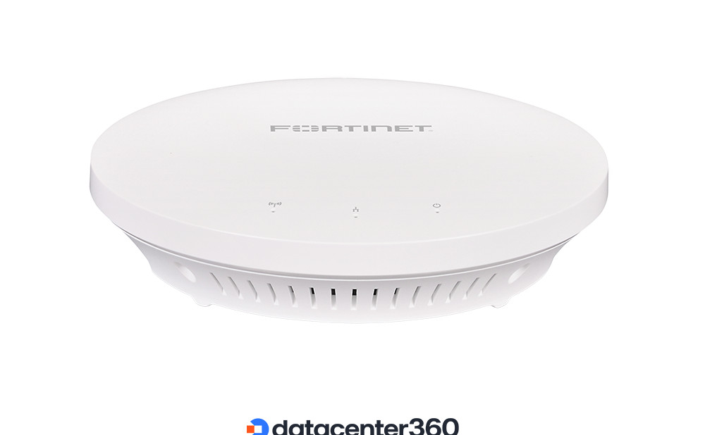 Fortinet FortiSwitch-224E 3 Year FortiCare Elite Support (FC-10-W0300-284-02-36) thumbnail