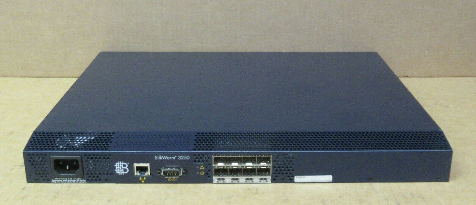BROCADE SILKWORM 3250 BR-3250 8 PORT 2GBPS SAN FC FIBRE CHANNEL (3250) thumbnail