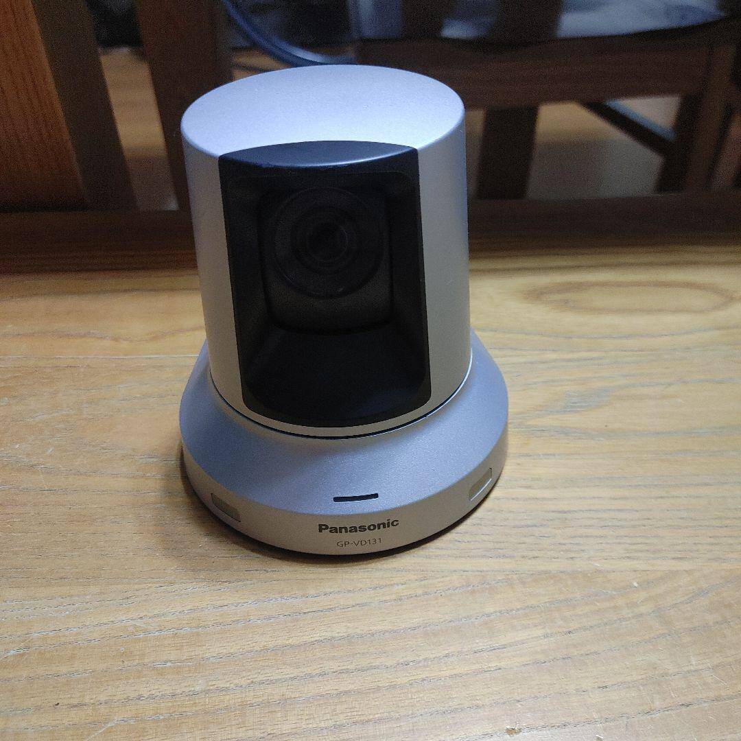 Panasonic HD Communication Camera GP-VD131 - Konferenzkamera - PTZ - Farbe - 1080/60p - motorbetrieben - HDMI - DC 16 V (GP-VD13 (GP-VD131) thumbnail