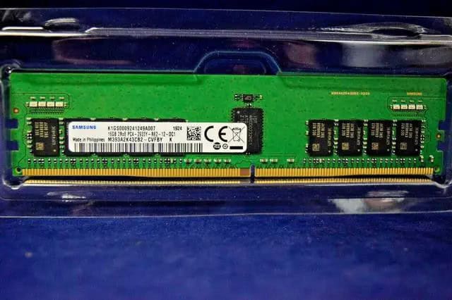 Acer RDIMM.16GB.DDR4.2933.1.2V.SAMSUNG (SC.MEM11.010) thumbnail