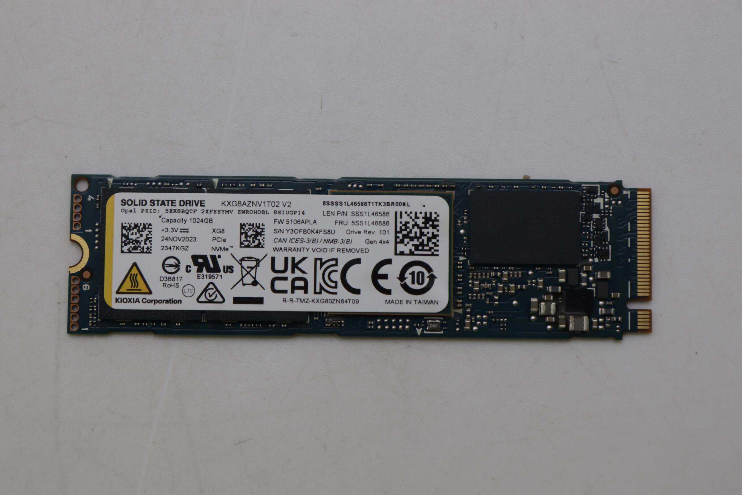 Lenovo SSD 1TB M.2 2280 PCIe 4x4 (5SS1D08025N) (5SS1D08025N) thumbnail