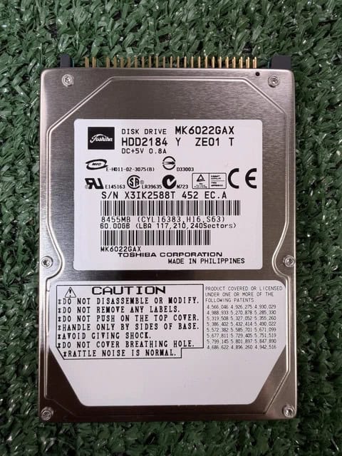 Dell G14 1D0F5 2.4TB 10K RPM SAS 12Gb/s 512e 256MB 2.5in HDD (01D0F5_DELLG14_NB_39) thumbnail
