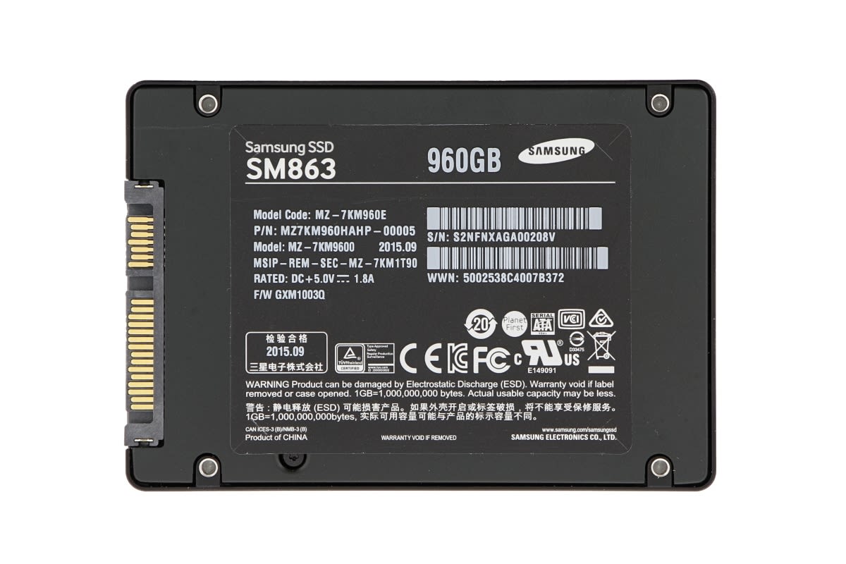 Samsung SM863 MZ-7KM960HAHP 960GB SATA 6Gb/s 2.5 Solid State Drive (MZ7KM960HAHP-MZ7KM960HAHP) thumbnail
