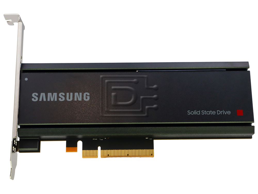 Samsung PM1735 MZPLJ1T6HBJR-00007 1.6TB PCIe Gen 4.0 x8 16GB/s NVMe HHHL Solid State Drive (MZPLJ1T6HBJR) thumbnail
