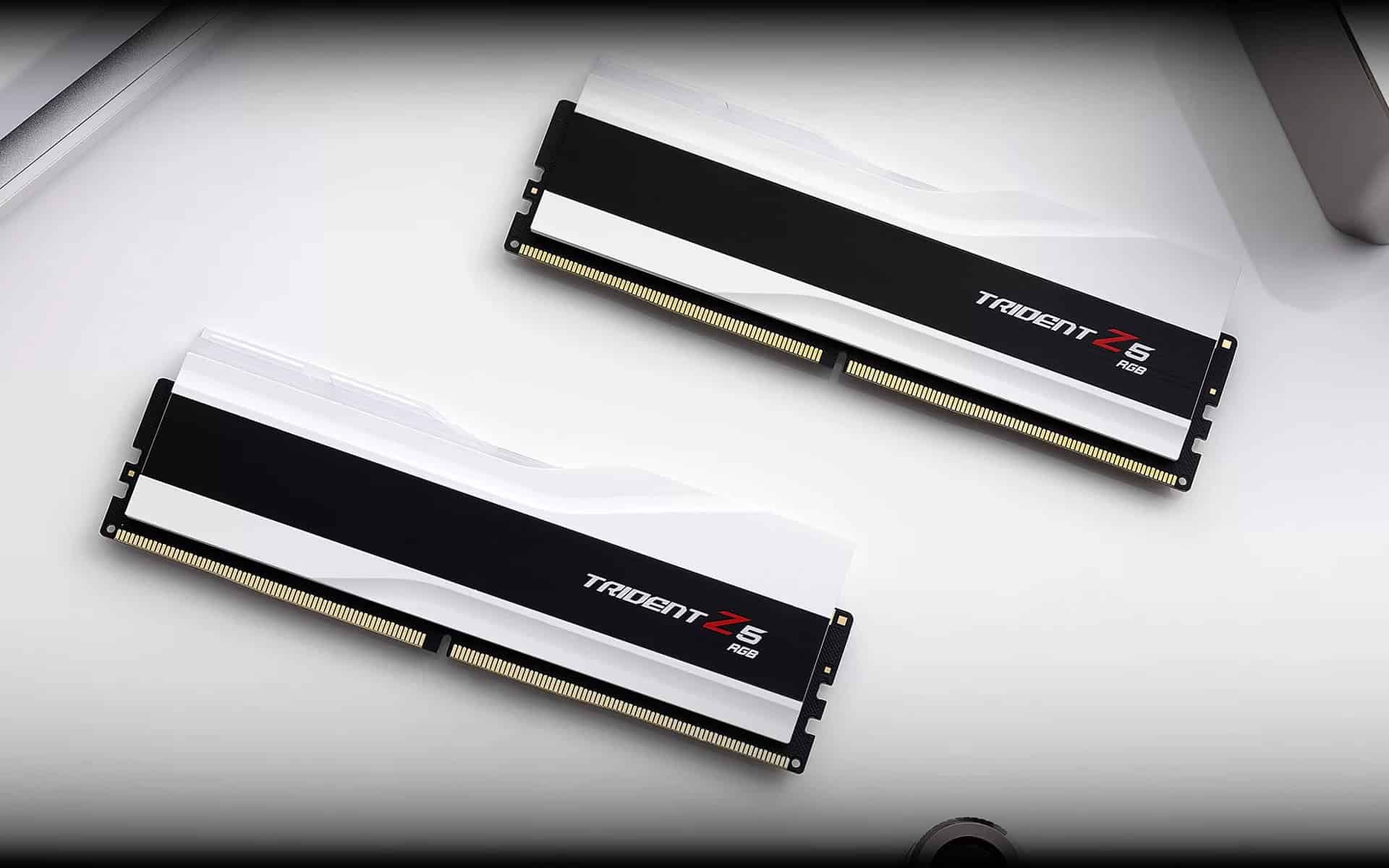 G.Skill 6400 32GB G.Skill Trident Z5 RGB (Kit 2x 16GB) Silver (F5-6400J3239G16GX2-TZ5RS) thumbnail