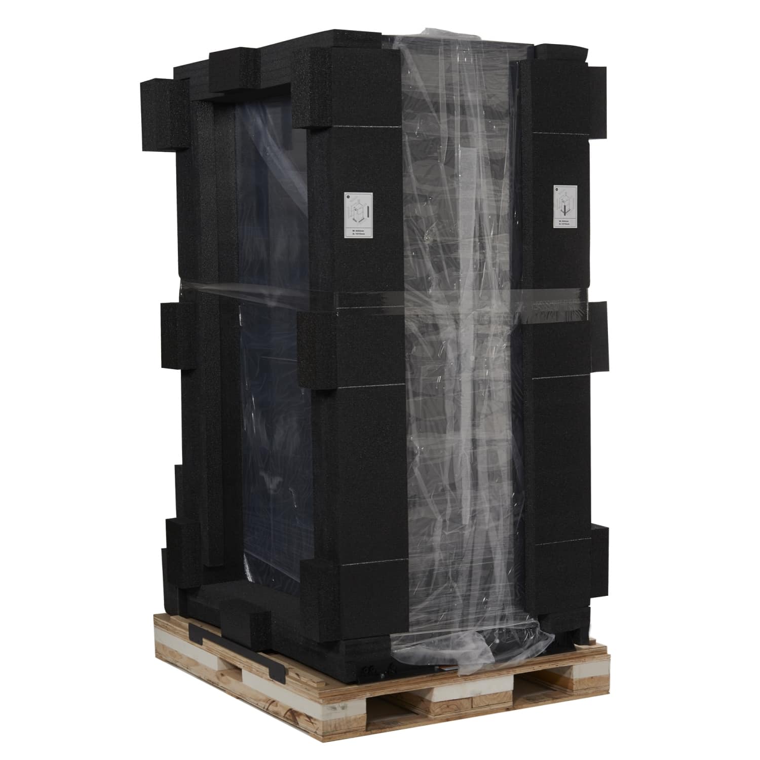 APC NetShelter SX 42U 750mm(b) x 1070mm(d) 19 IT rack, behuizing met zijpanelen, zwart, Shock Packaging (AR3150SP) thumbnail APC NetShelter SX 42U 750mm(b) x 1070mm(d) 19 IT rack, behuizing met zijpanelen, zwart, Shock Packaging (AR3150SP) thumbnail