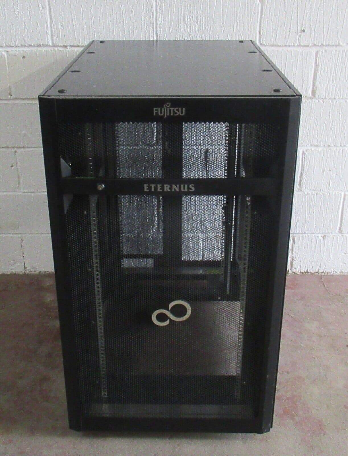 Fujitsu PRIMECENTER M2 Rack 24U 1100x600 (S26361-K828-V624) thumbnail