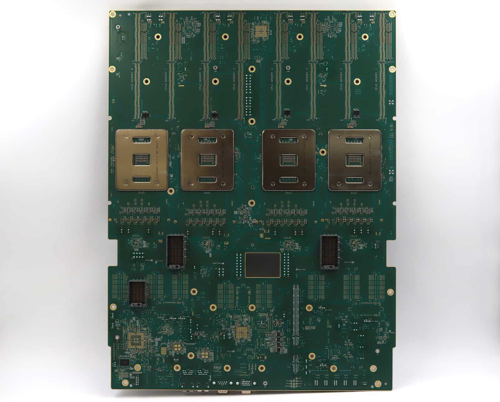 HP Server motherboard with (P0003837-001) thumbnail