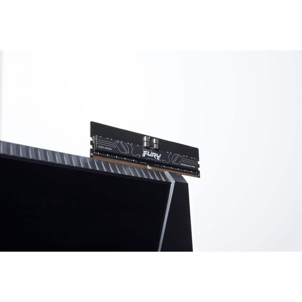 Kingston Technology FURY 16GB 6400MT/s DDR5 ECC Reg CL32 DIMM Renegade Pro EXPO (KF564R32RBE-16)